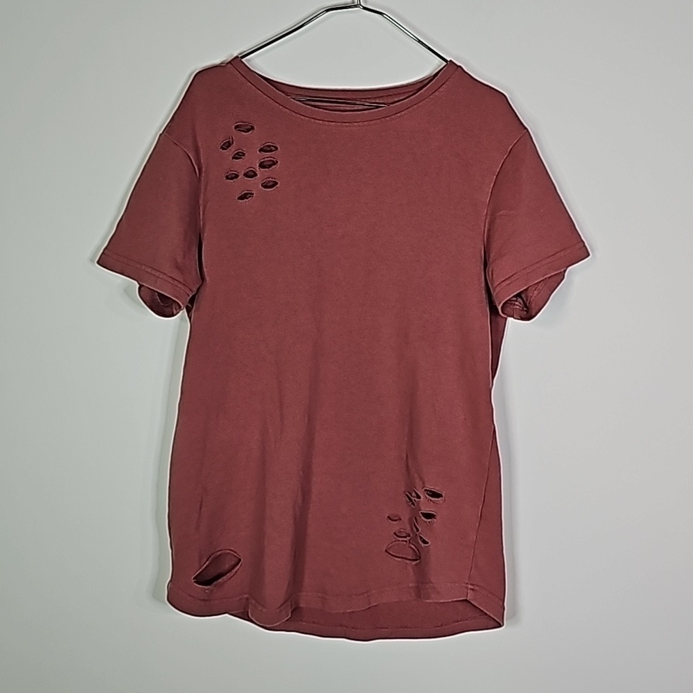 Alphalete medium pink distressed short sleeve shirt